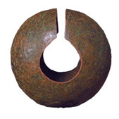 Cultura Hamba / Mbole / Jonga / Nkutshu República Democrática del Congo Cobre. 20 x 16 x 0,5 cm Cultura Hamba / Mbole / Jonga / Nkutshu República Democrática del Congo